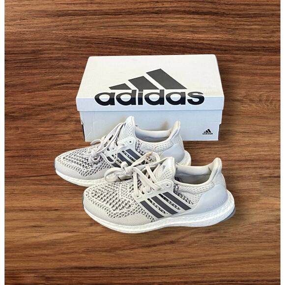 NIB adidas(WMNS) UltraBoost 1.0 'Double Grey' Size 5 - Picture 1 of 8